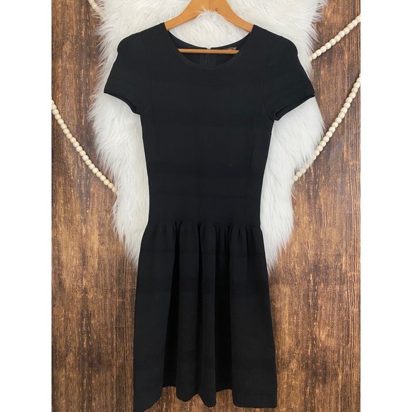 J. Mclaughlin | Grace Fit n Flare Dress Knit - Picture 4 of 6